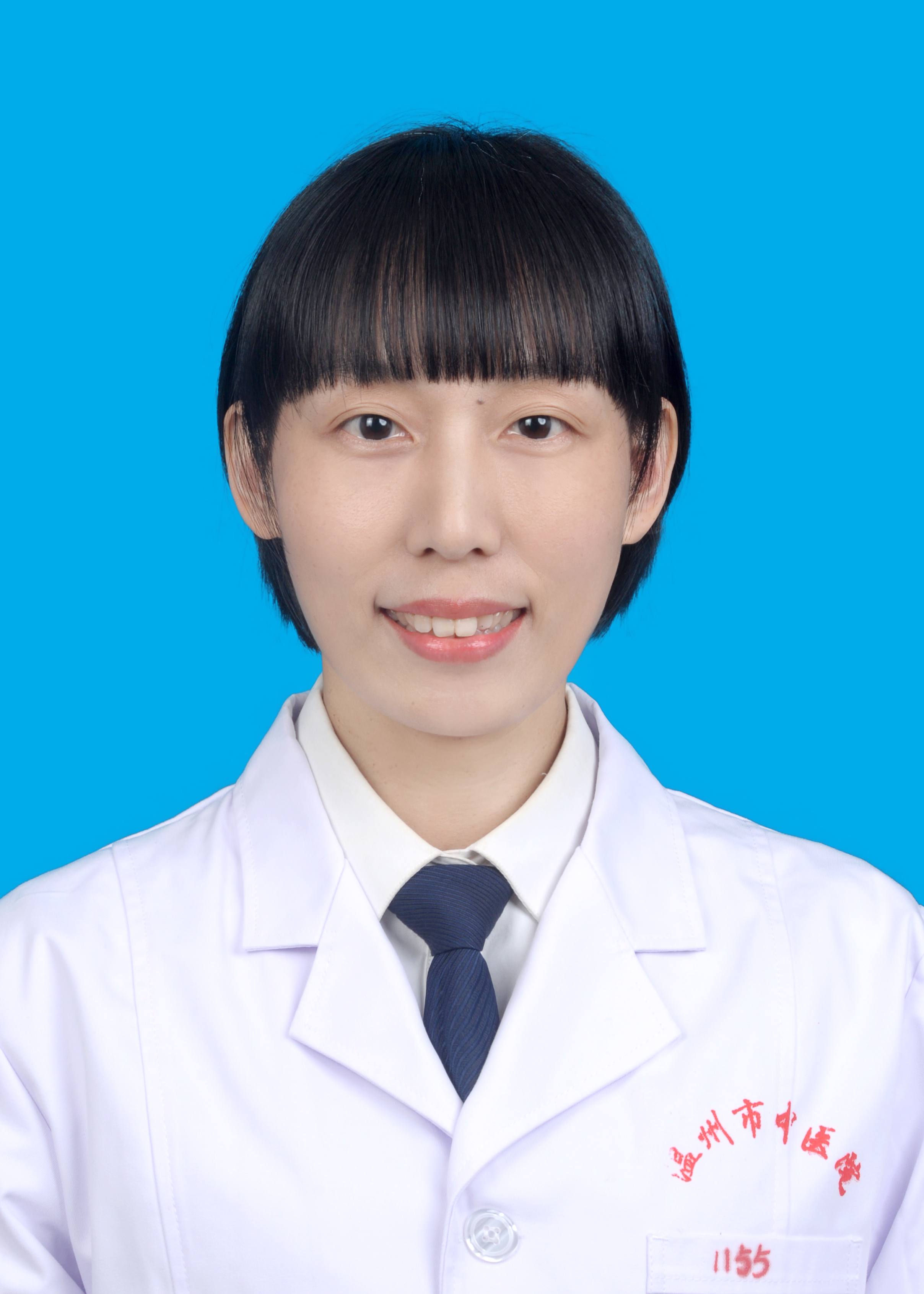 7胡欣欣.jpg 7胡欣欣.jpg