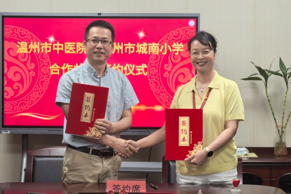 7e64a5e7c49c67fe331941ba5c8e7563_副本.jpg 7e64a5e7c49c67fe331941ba5c8e7563_副本.jpg